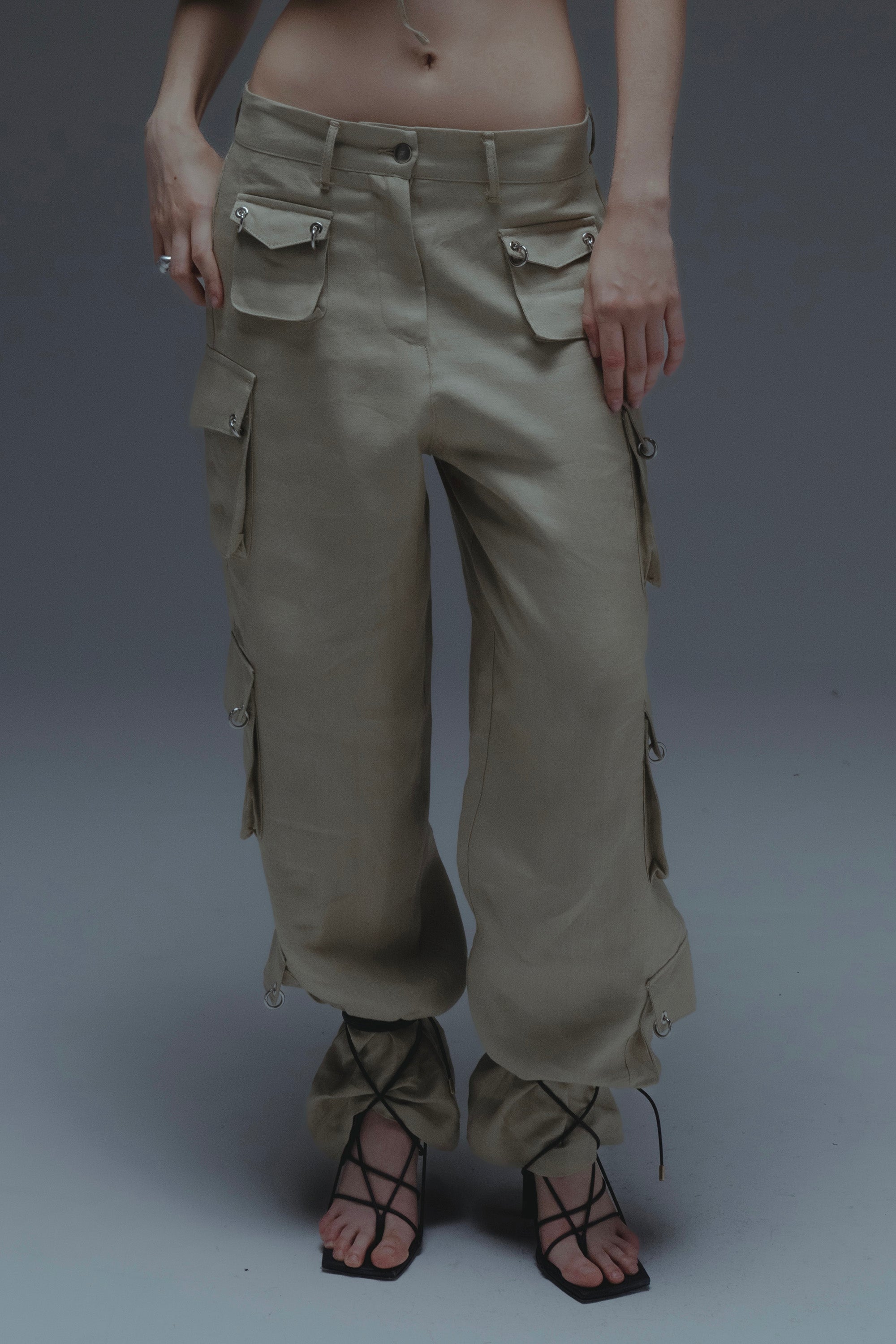 Linen Cargo Pants - Alessia Alize